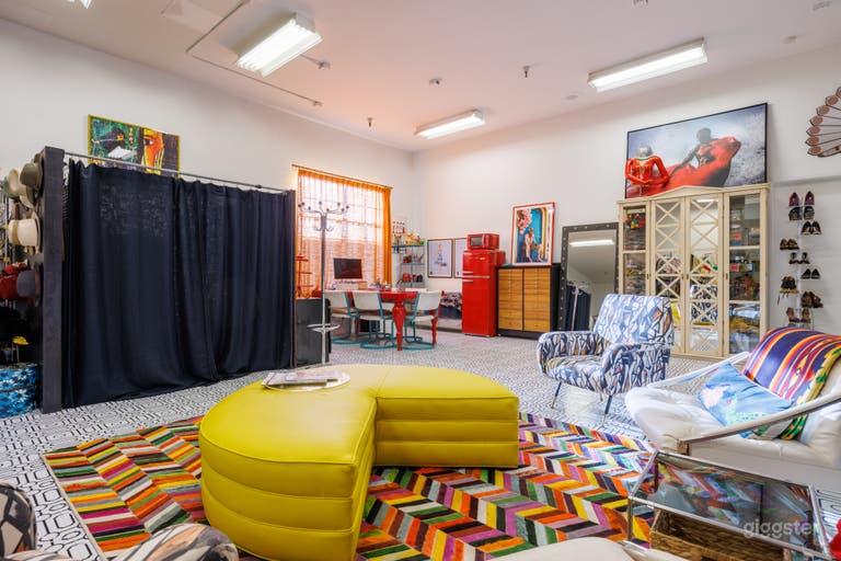  Fitting room available for talent with multiple looks. 