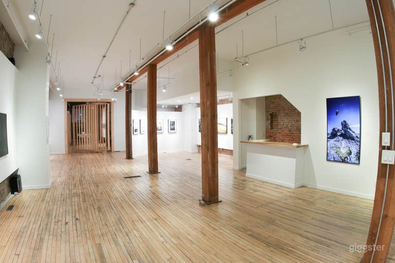  Old Montreal Art Gallery 