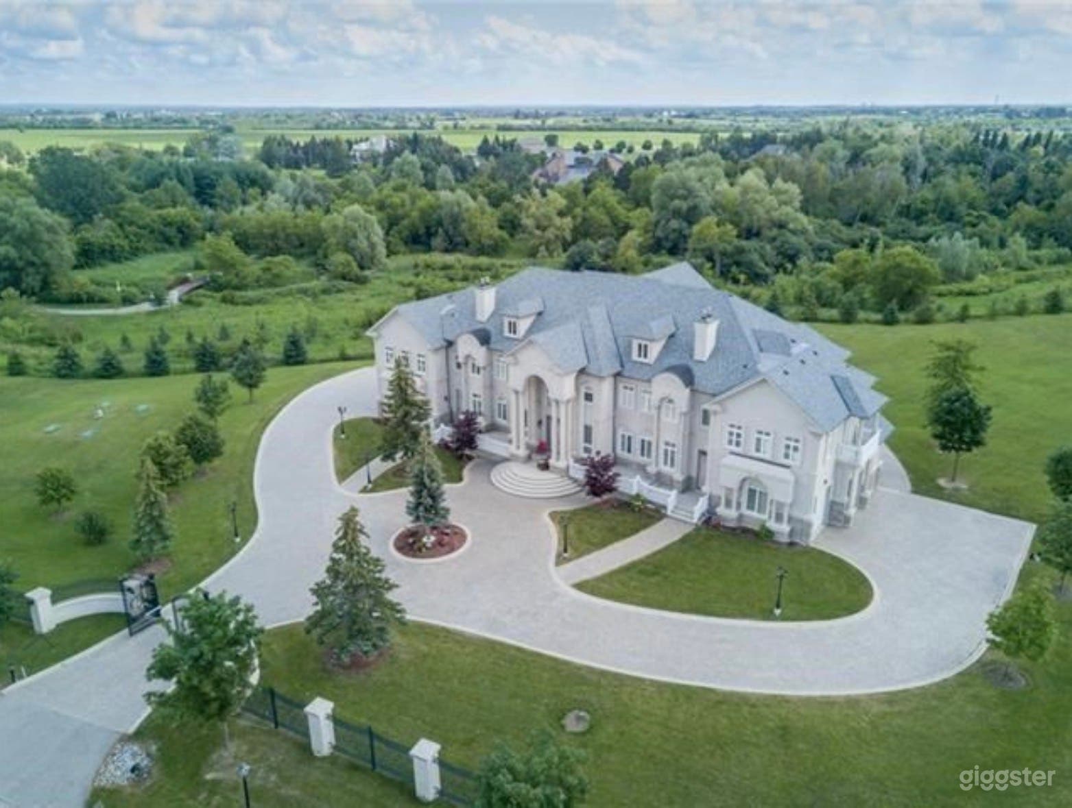 18K Sq Ft. 4 Storey Luxury Mansion 3+ Ac Riverfront Basecamp Photo 2