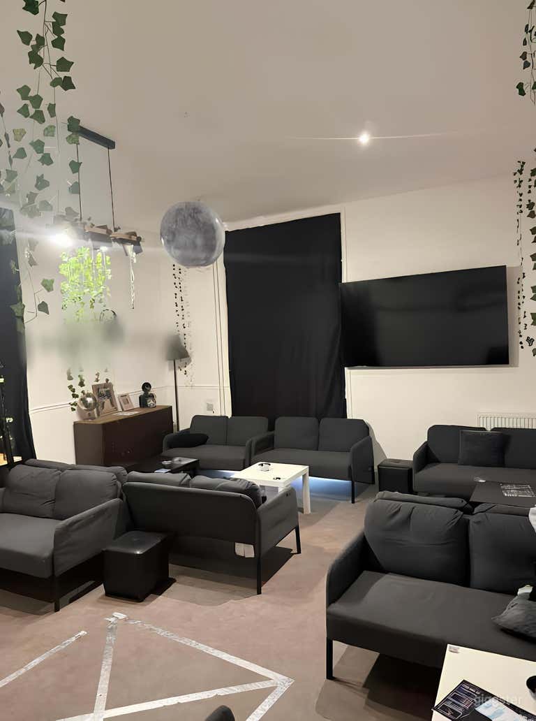  Salon de réunion 