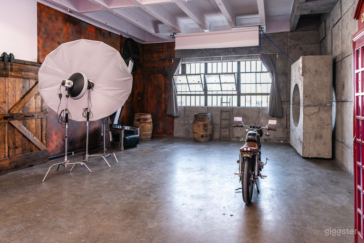 Moto And Concrete Studio Photo 2