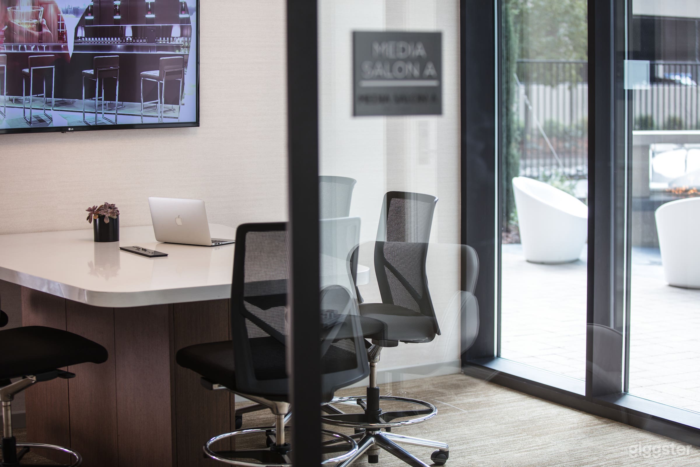 Salon C Meeting Room 