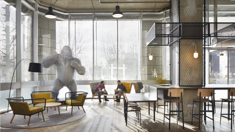  Huddle L4 West Meeting Room 