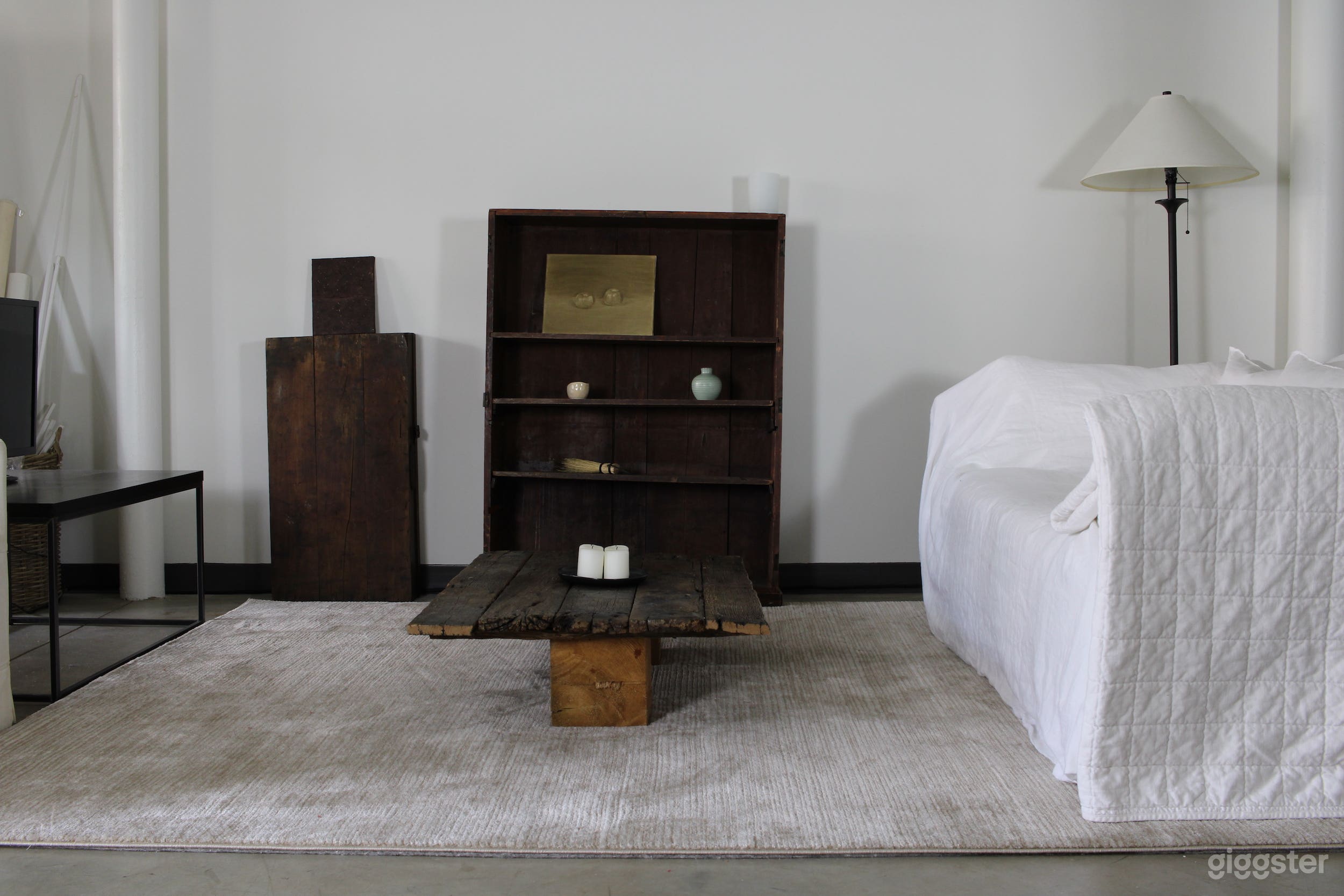 Art Gallery and Studio Inside a Wabi Sabi Space Photo 1