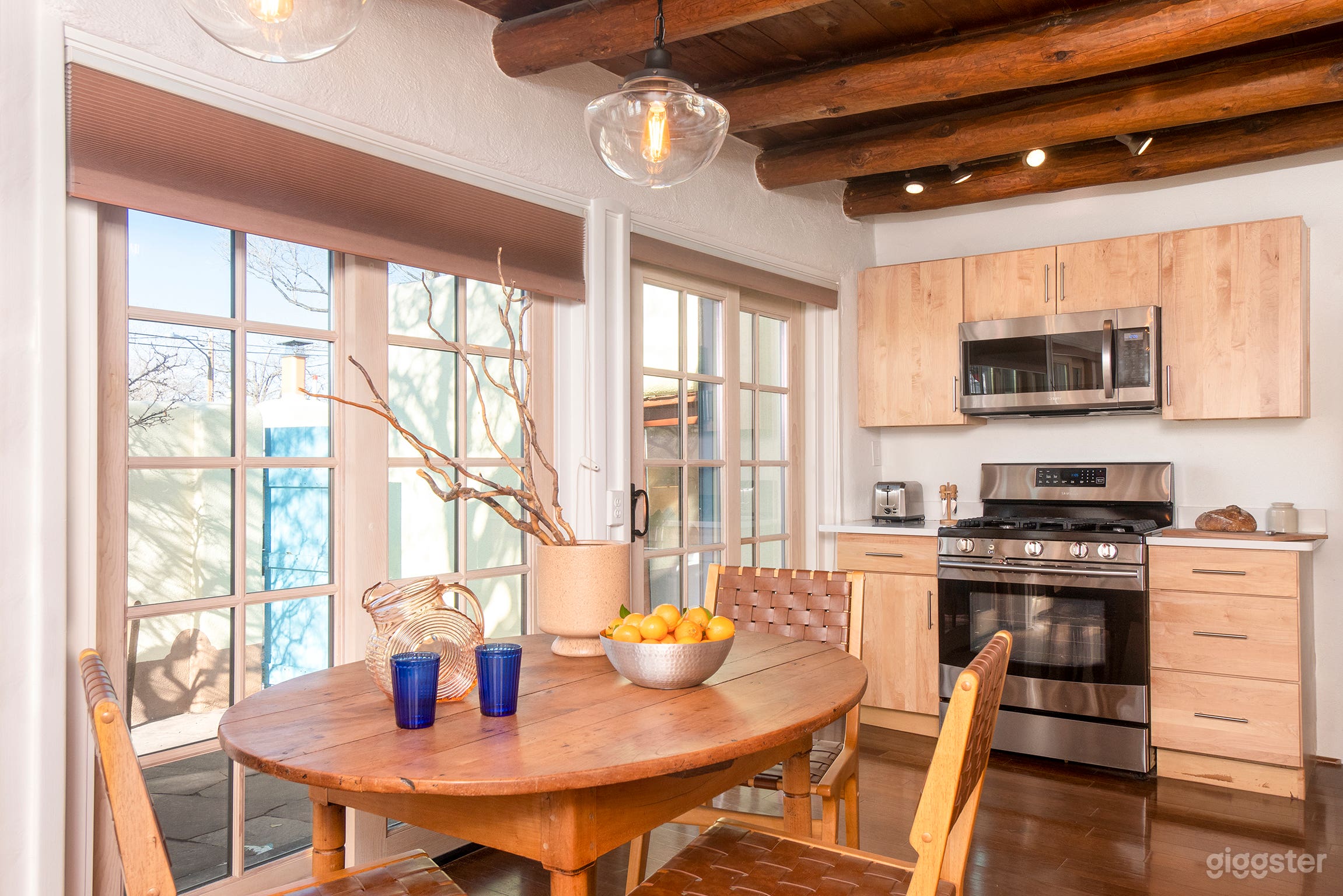 Well-appointed Historic Southwest Adobe Photo 4