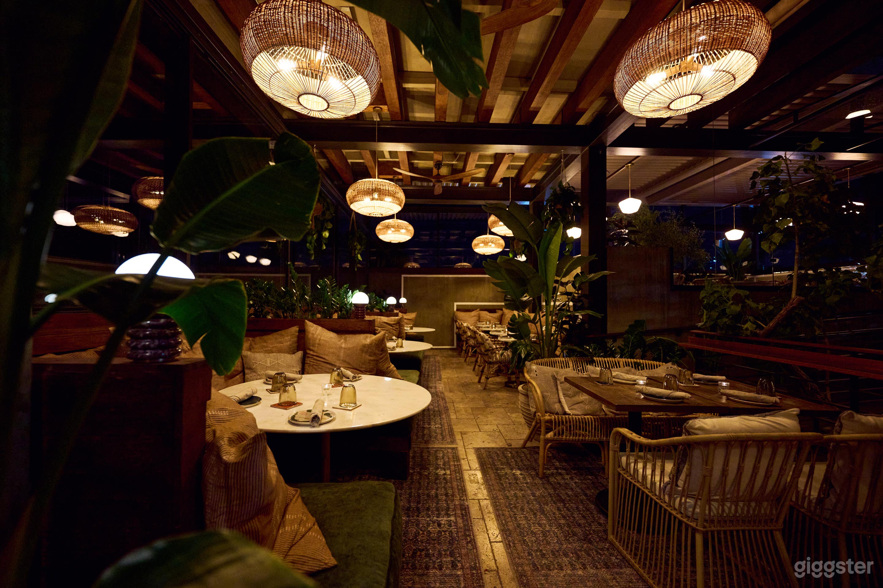 Multi Level indoor/outdoor Tulum styled restaurant Photo 3