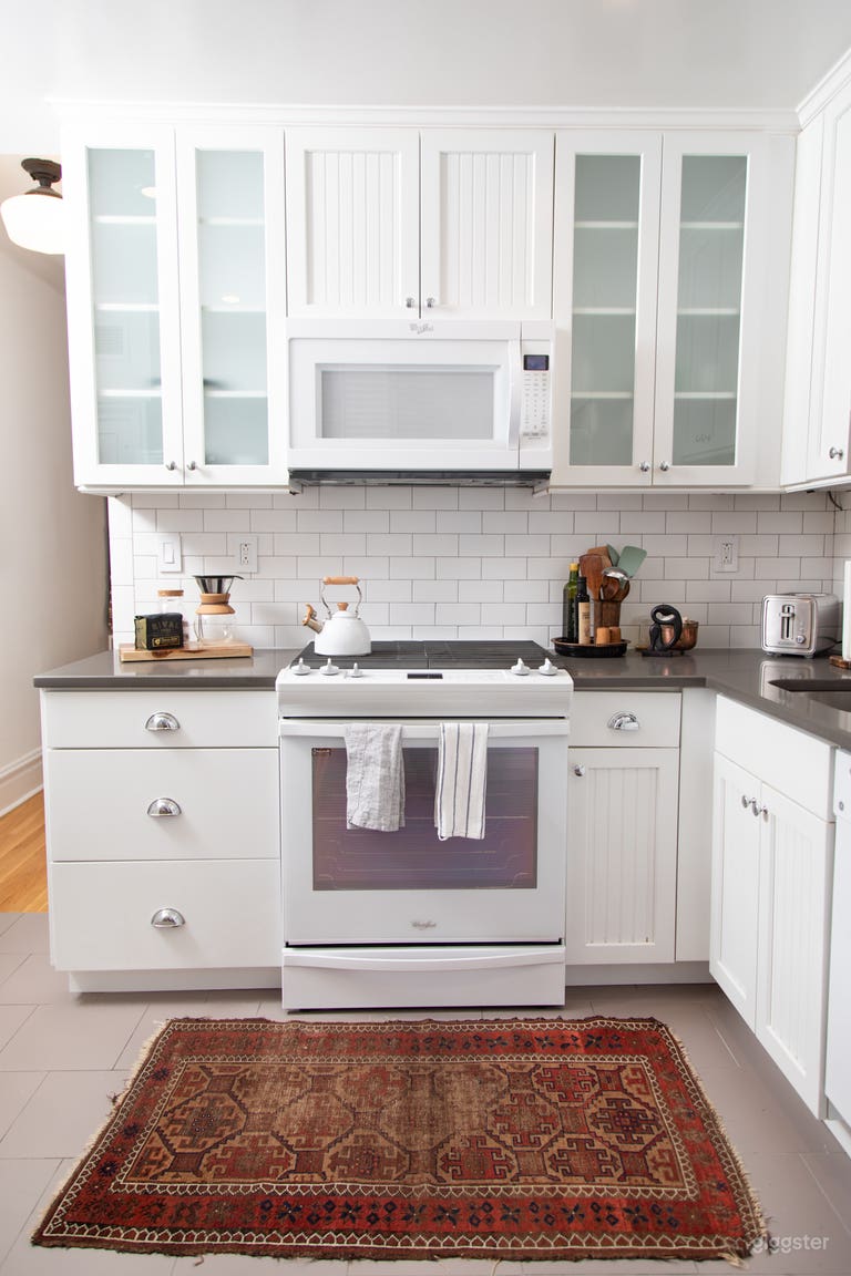   Parisian Flat in Center City Philadelphia 