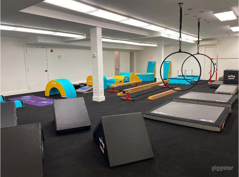 Spacious Gym Studio Photo 1