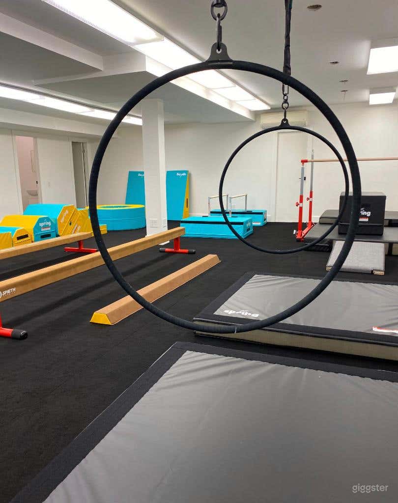 Spacious Gym Studio Photo 2