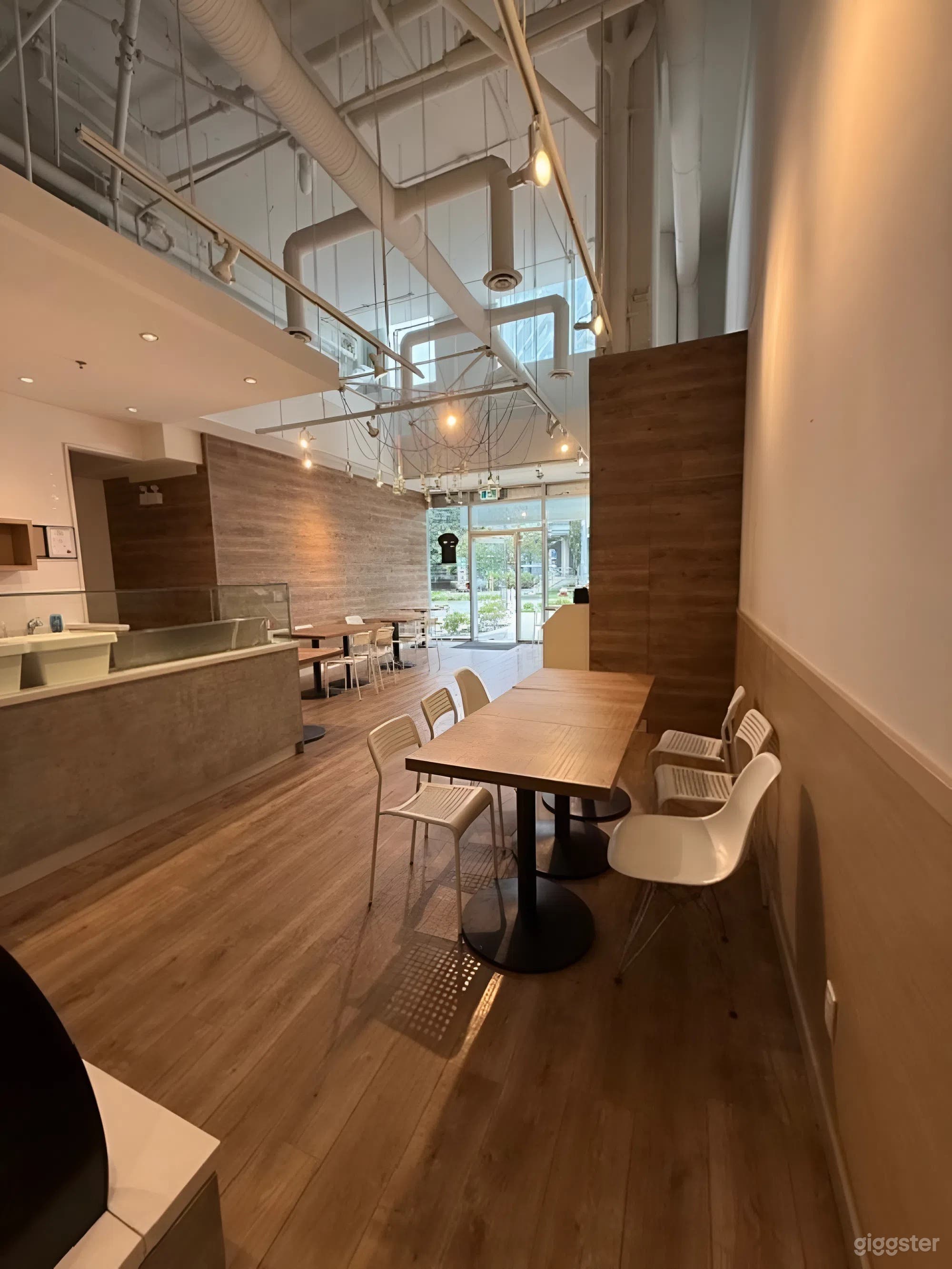 Richmond Café Event Space – 50 Person Capacity Photo 4
