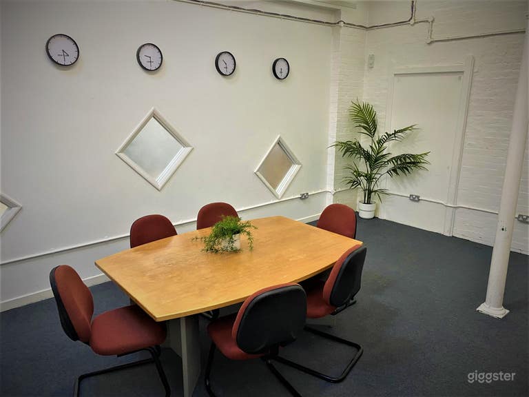  Conference Room in London 