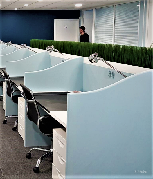 Hotdesk - Office Space Photo 4