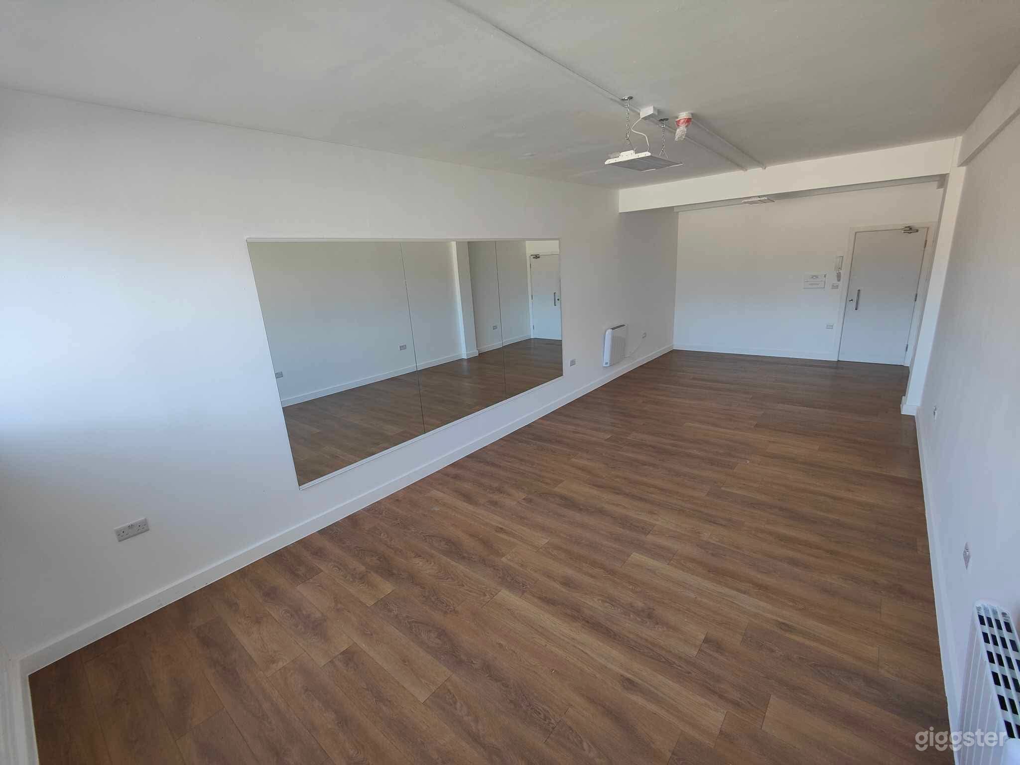 Dance Rooms Dalston studio 1 Photo 1