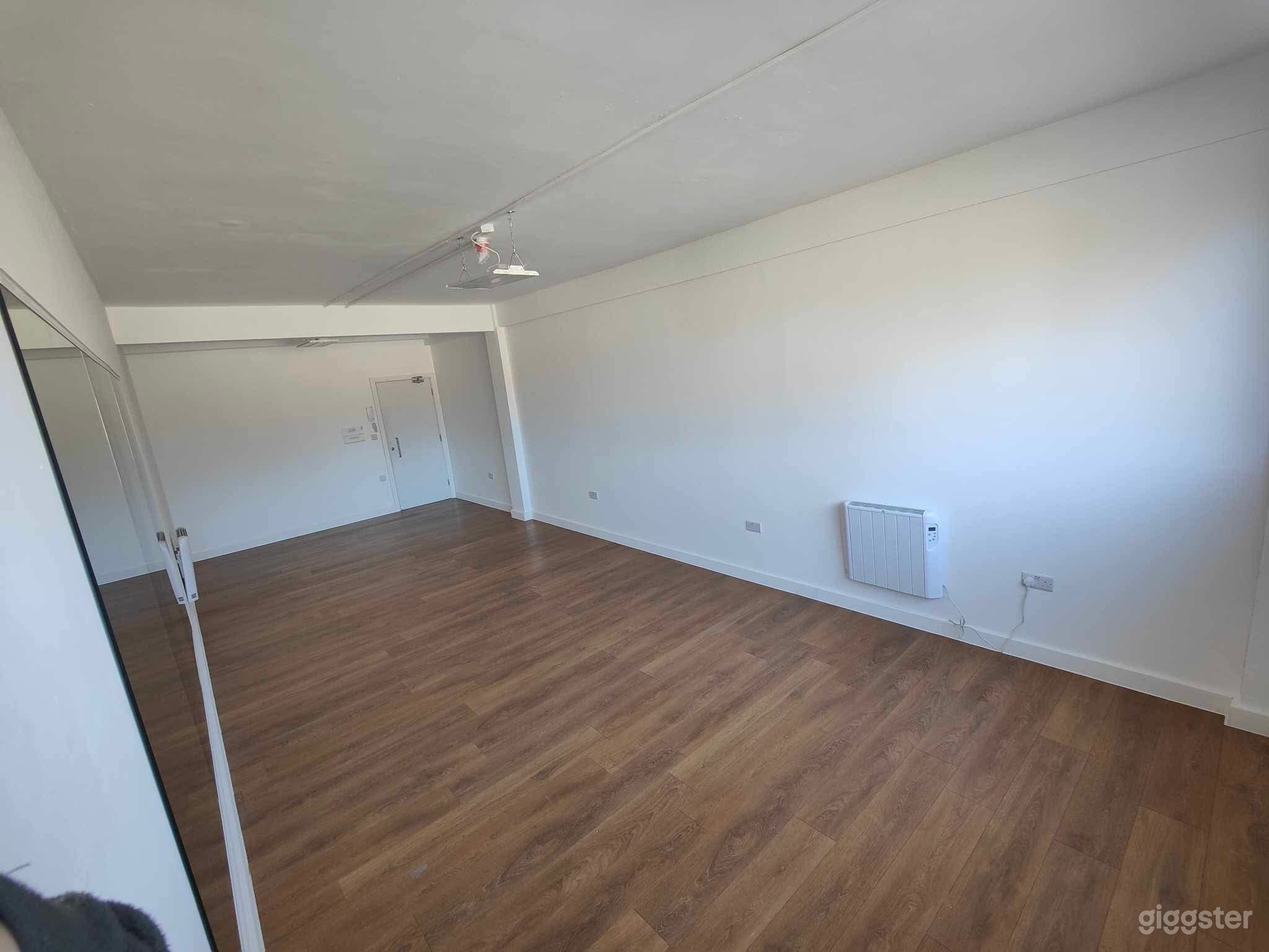 Dance Rooms Dalston studio 1 Photo 3