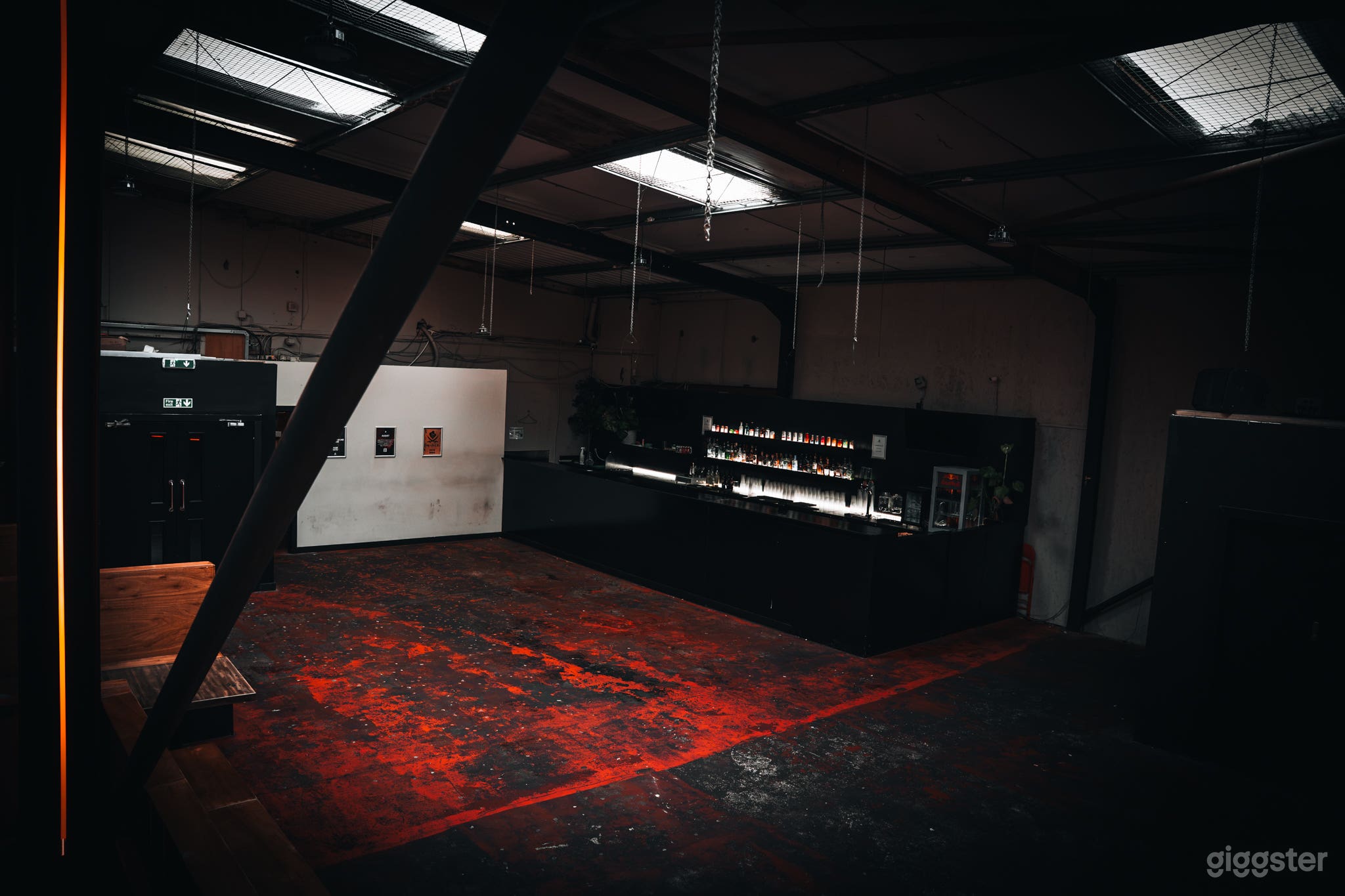 Multi-Storey Warehouse in the Heart of Manchester Photo 1