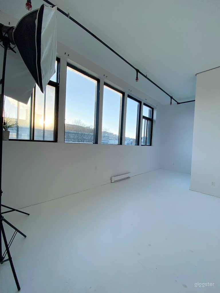  Estudio luminoso con ciclorama | Boul. St-Laurent 