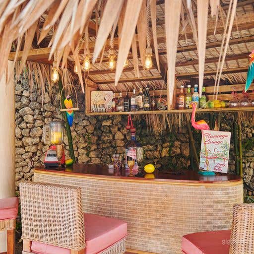 Pink Tropical House with Infinity Pool and Cabins  Photo 3