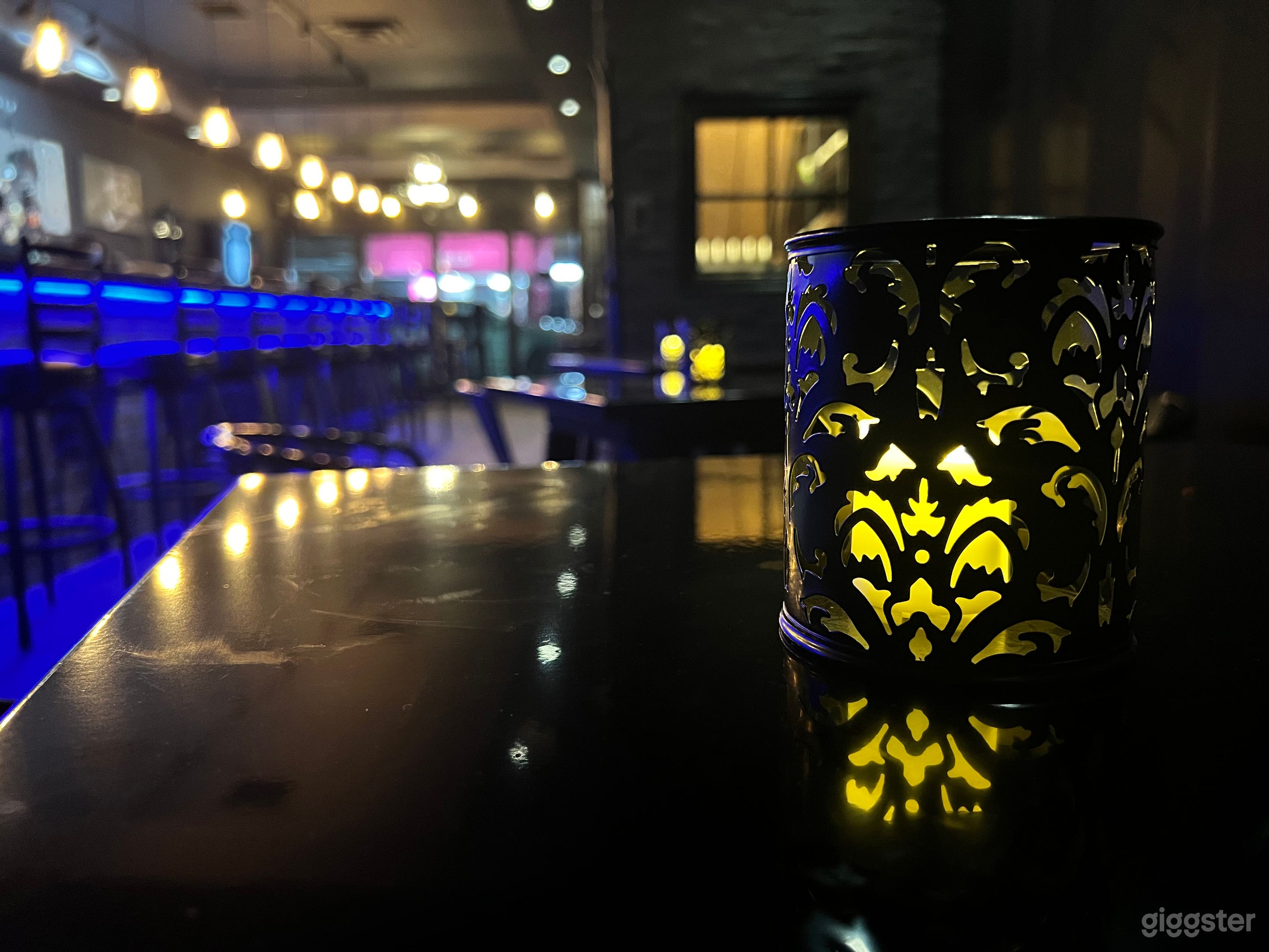 1st Fl - Cocktail Bar 