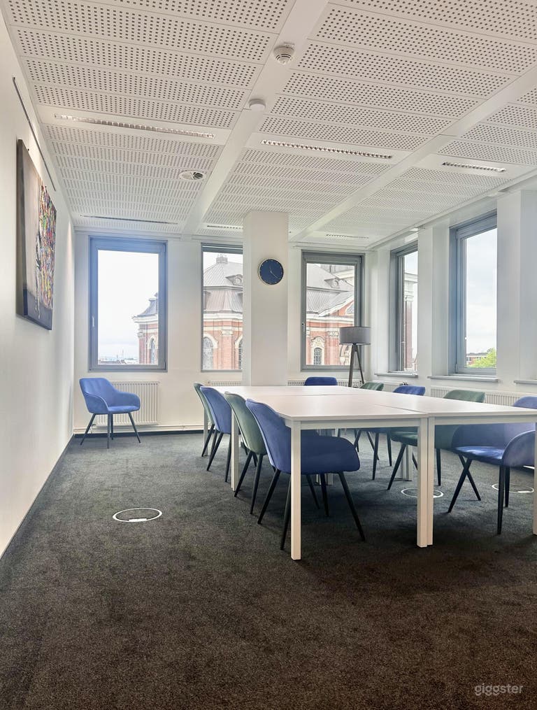  Mendelssohn | Private Meeting Space for 10 