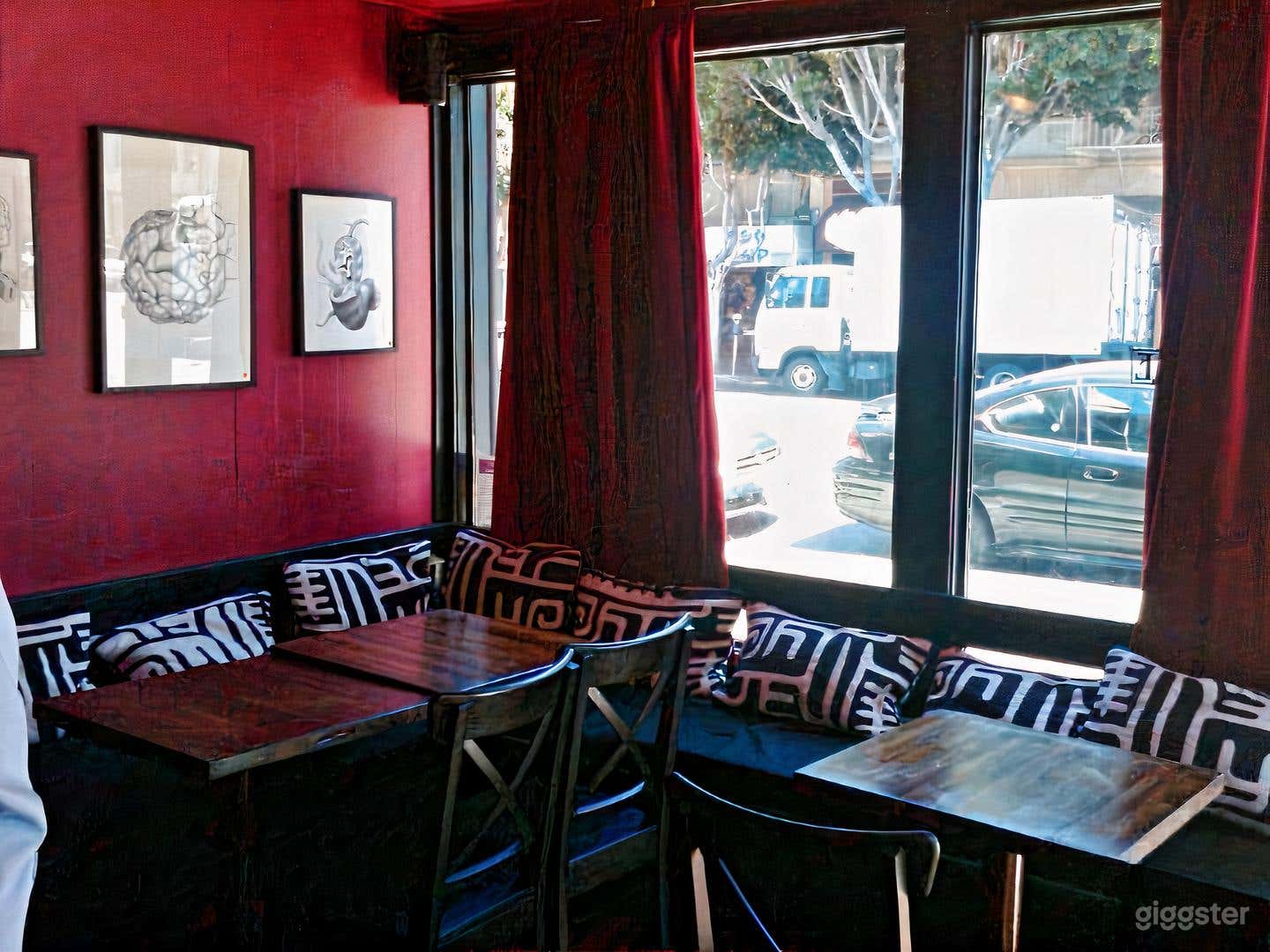 Lively Gastropub &amp; Bar in San Francisco (Buyout)  Photo 4