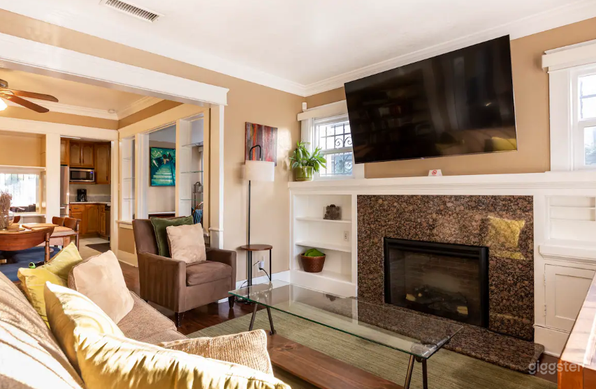 Beautiful Craftsman Cottage for rent Photo 1