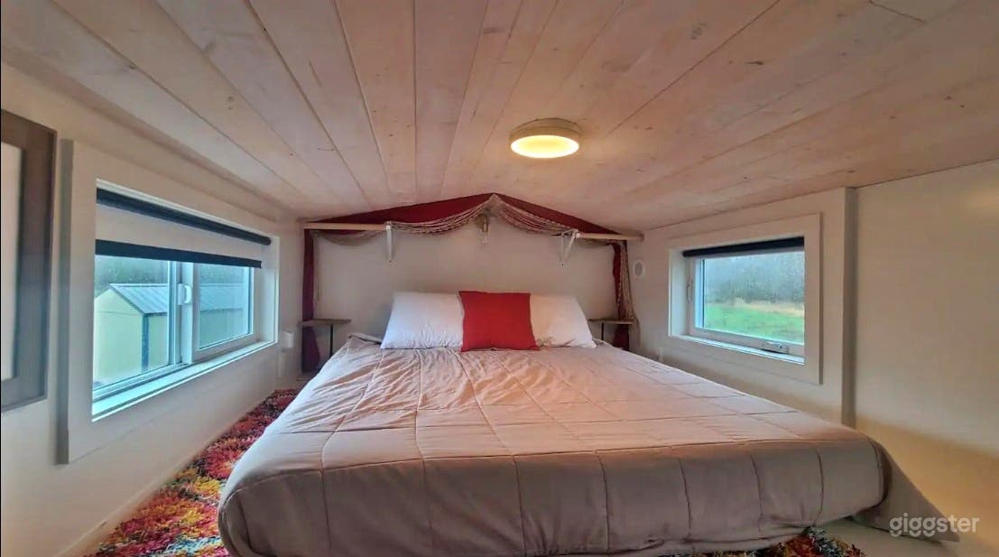 Tiny Home with Bohemian Vibes Photo 3