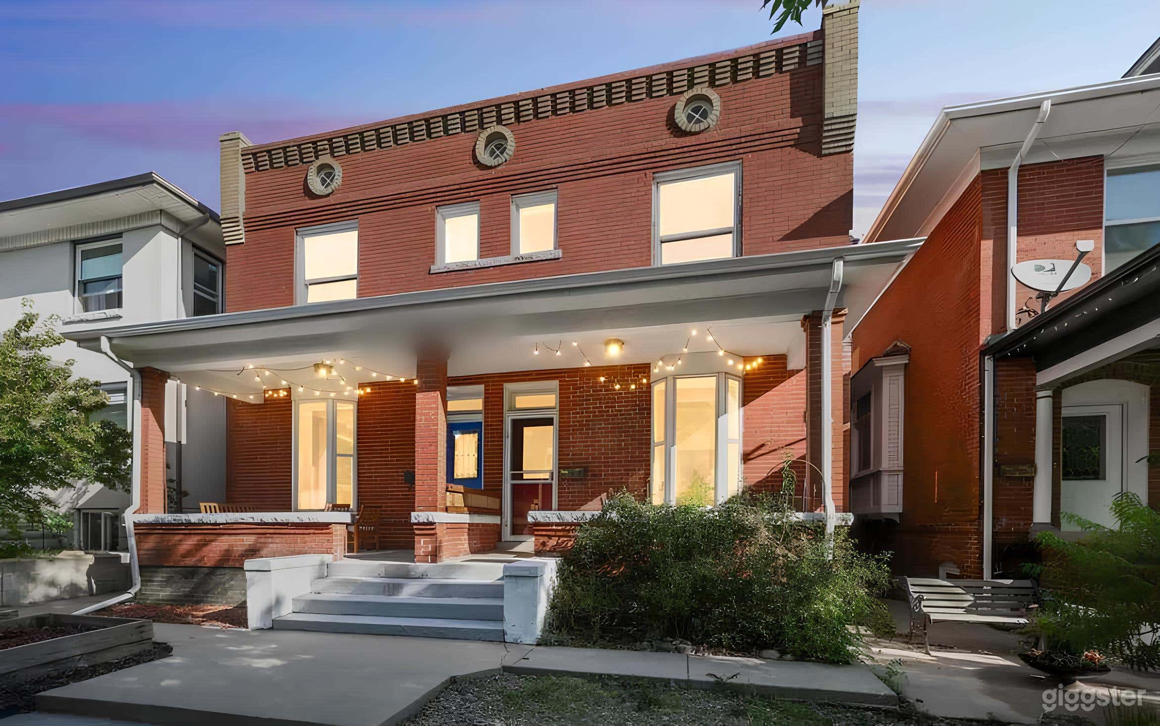 Empty Denver House Photo 1