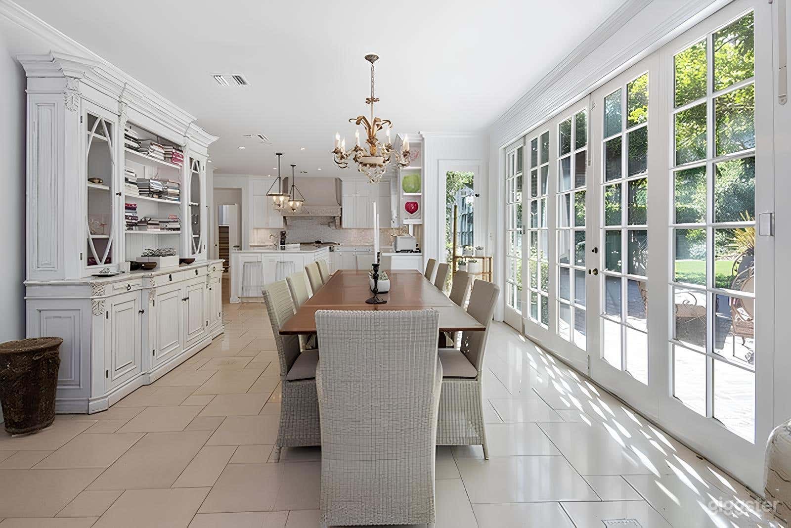 Elegant Remodeled Haven Photo 4