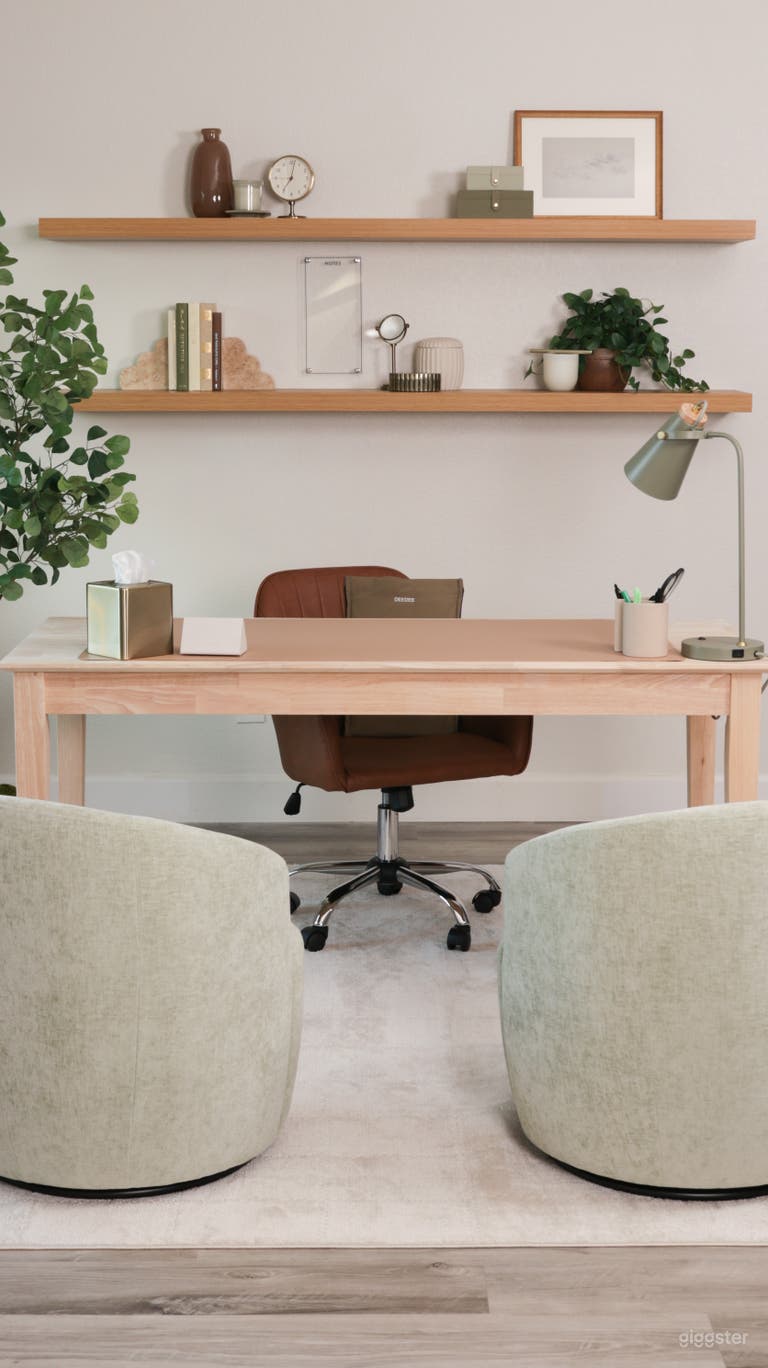  Designer Oasis Home with Stunning Pool 