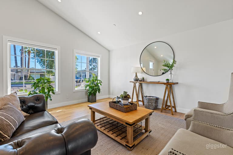  ResortStyle Arcadia Home w/ Stunning Natural Light 