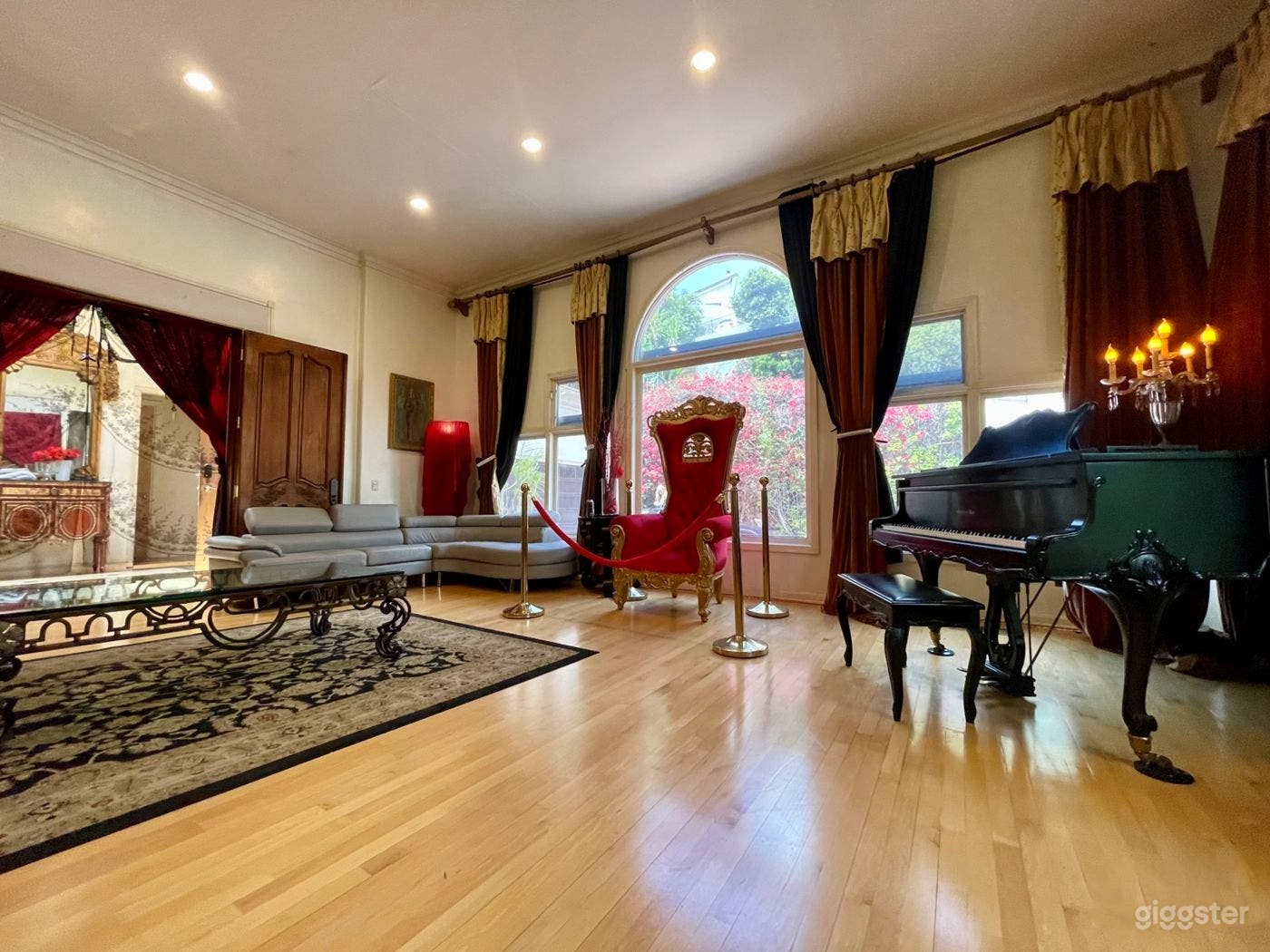 Elegant Throne Room with Piano Photo 2