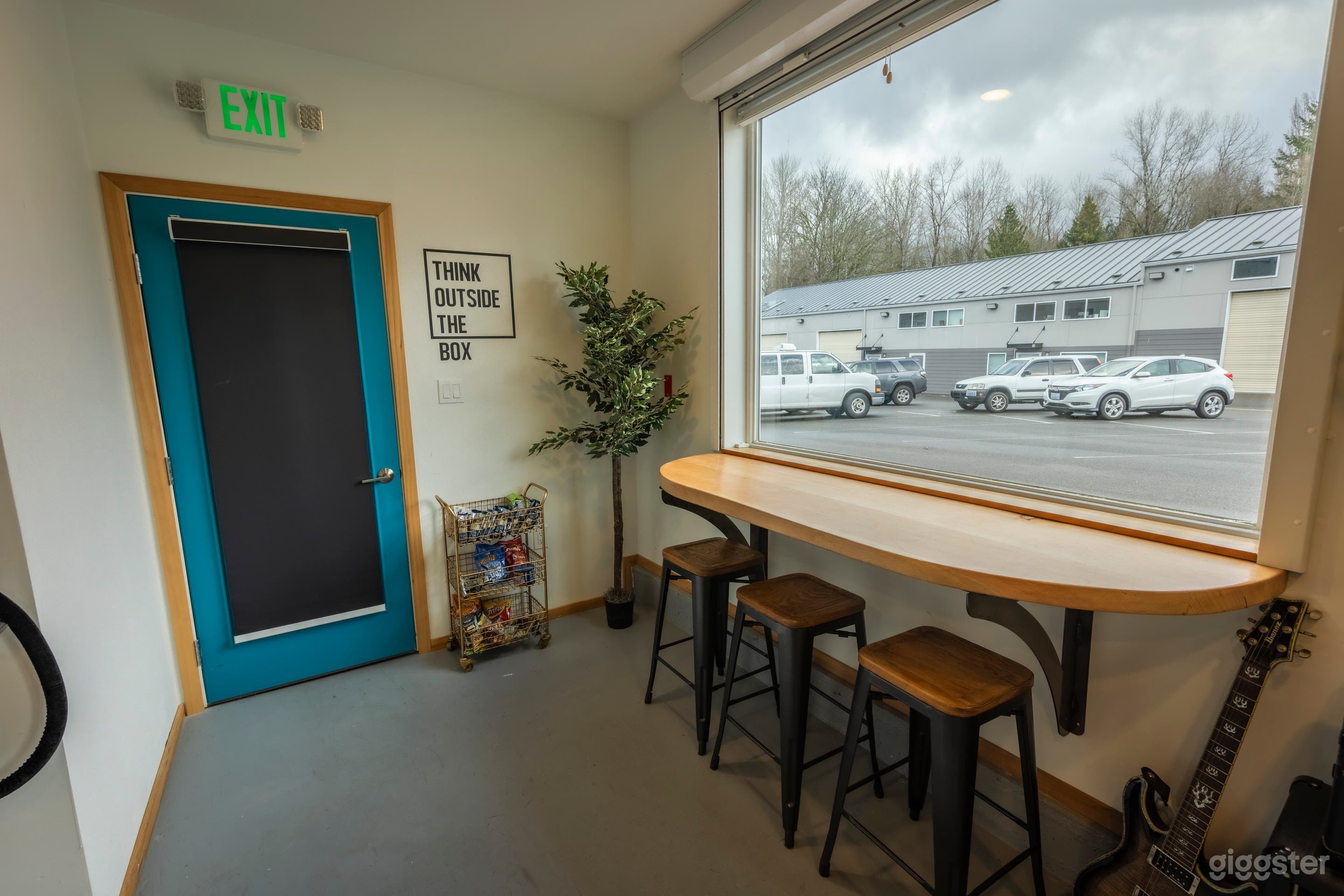 Two Story Event Space near Downtown Bothell Photo 4