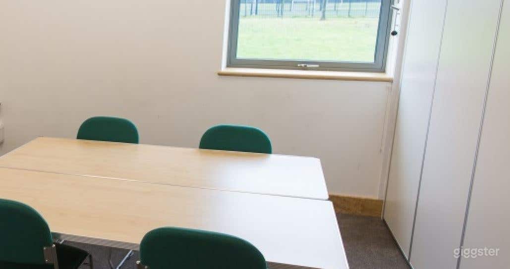 Muller Room with Data Projector Photo 3