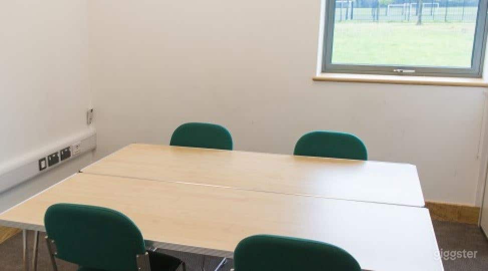 Muller Room with Data Projector Photo 4