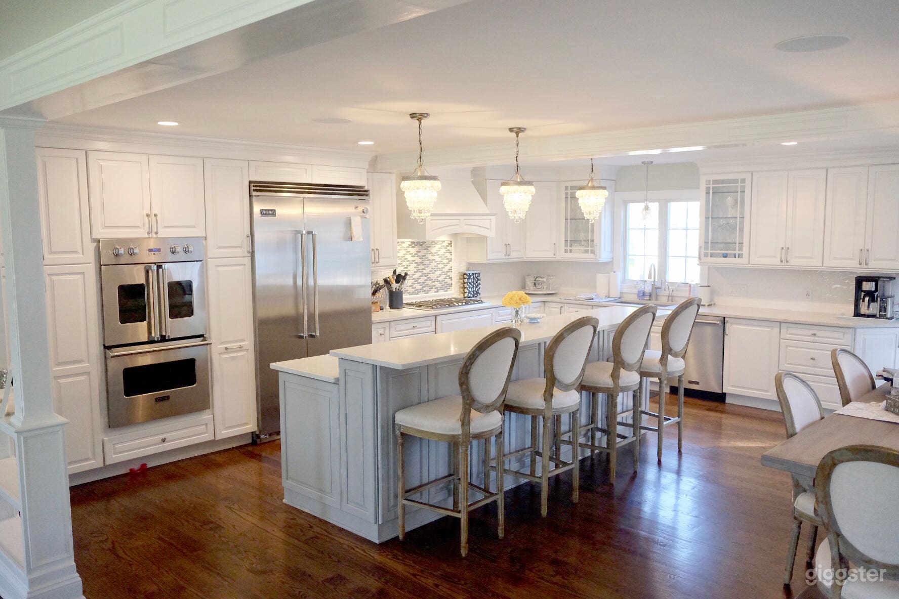 Modern Kitchen with VIKING appliances and QUARTZ countertops