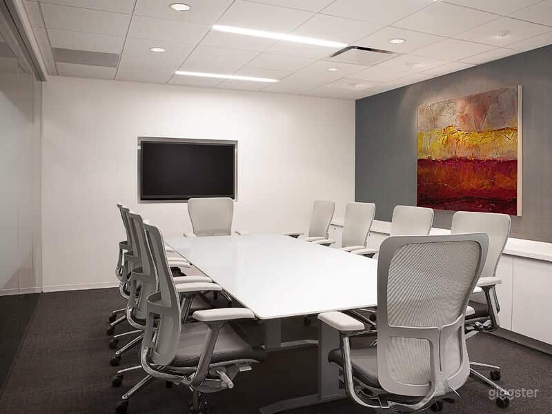 4th Floor Conference Room for 10 People  Photo 1