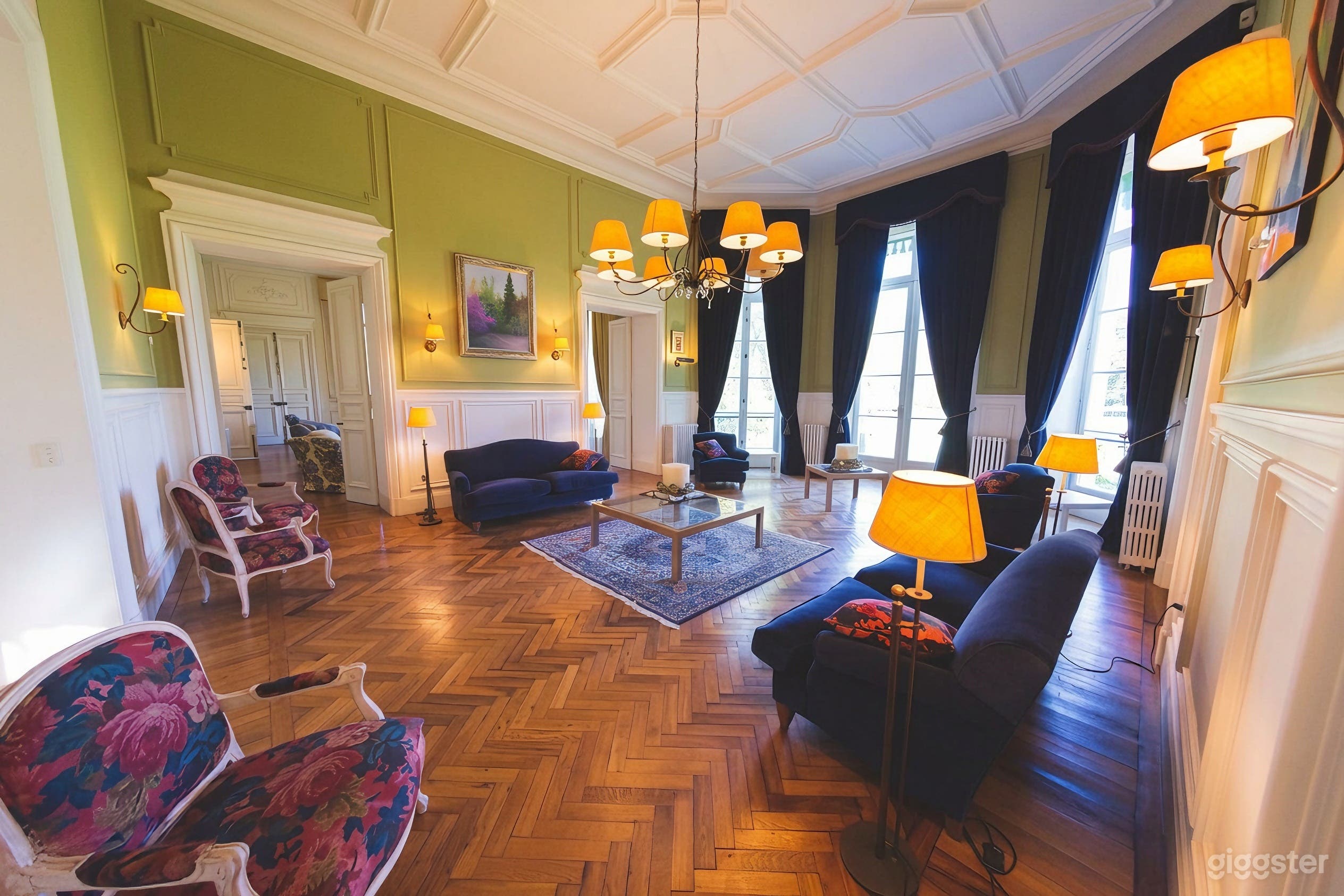 Photo de SALON FLEURI 1