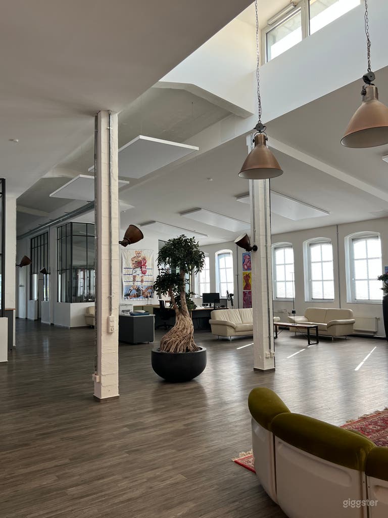  Vielseitiger Loft-Raum im zentralen Düsseldorf 