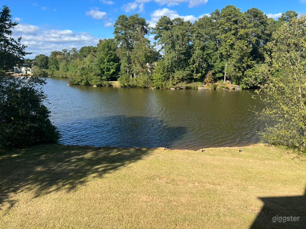 Lake house in Conyers Photo 2