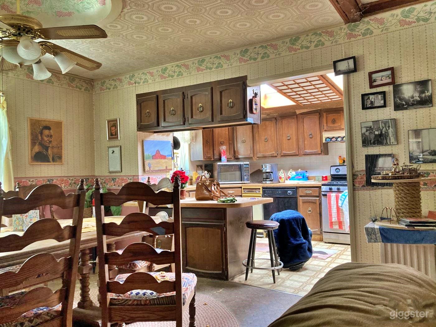 Timeless Rustic Main House Photo 2