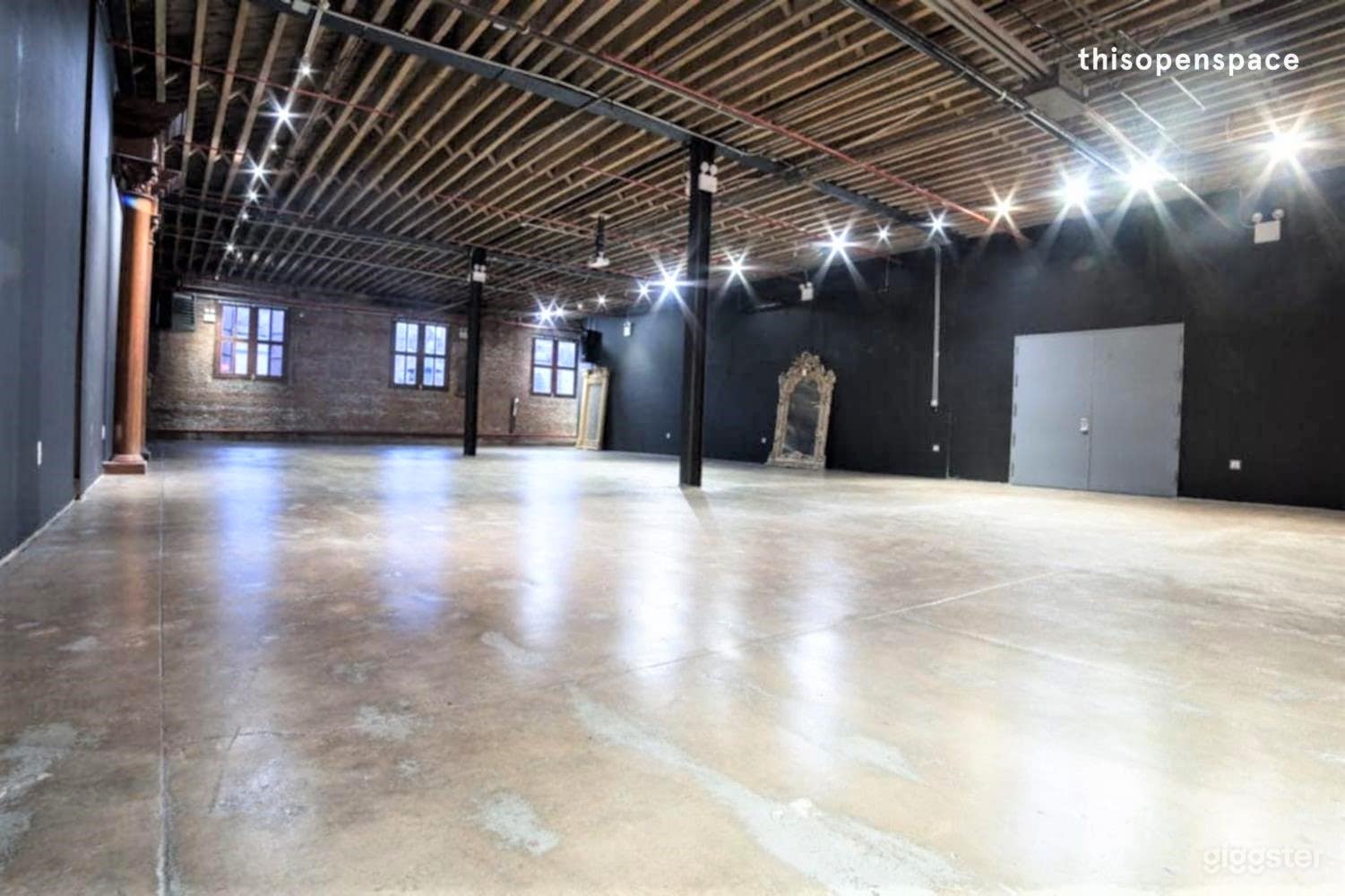 Huge East Williamsburg Production Space Photo 4