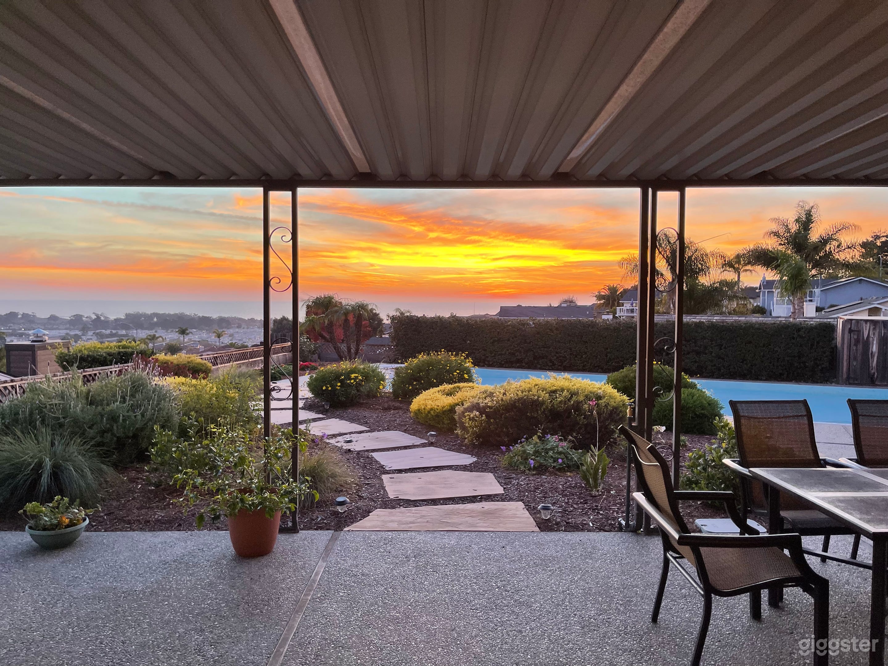 Beautiful Ocean View home Photo 2