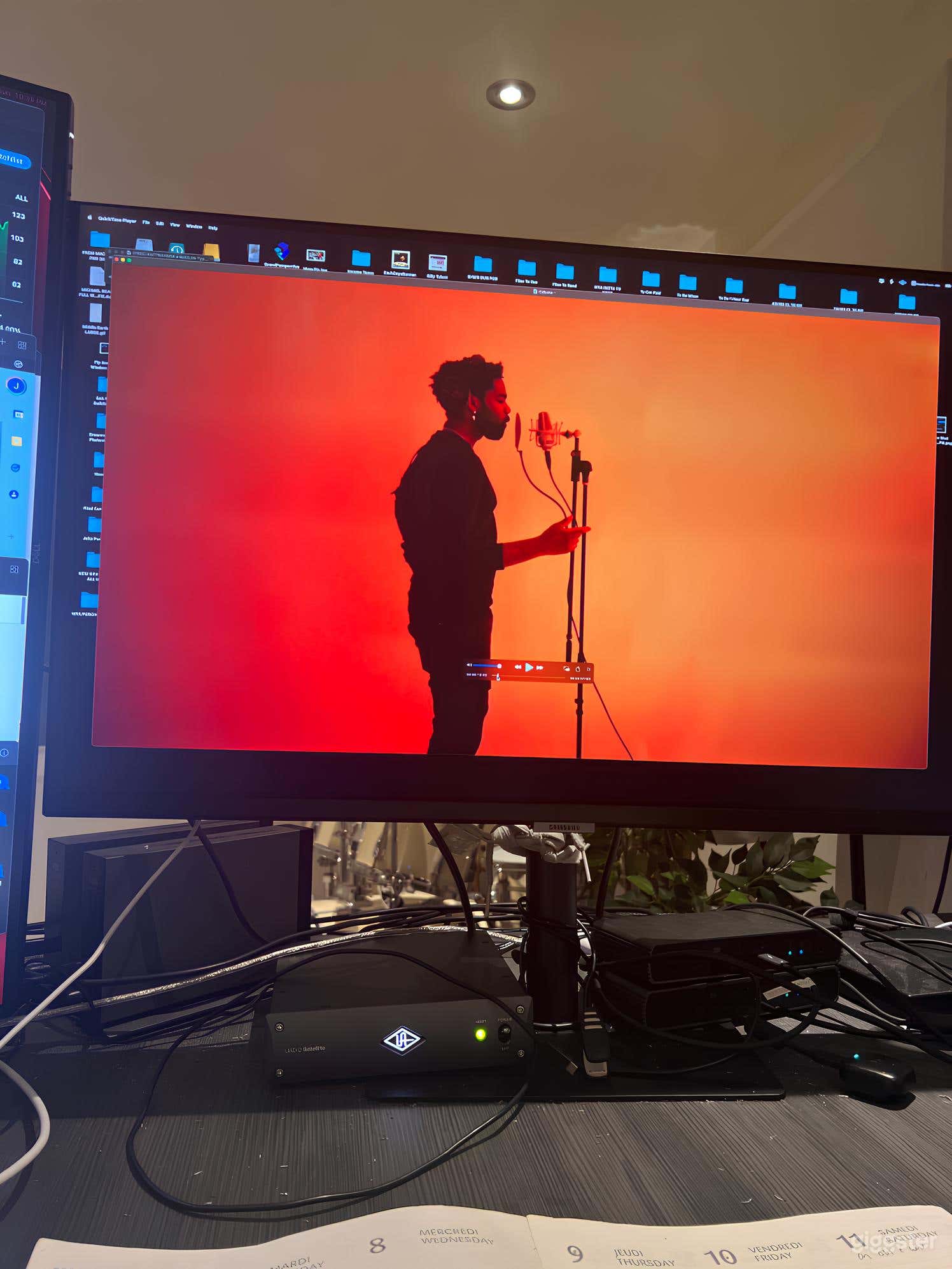 Recording, Photo, &amp; Video Studio in Montreal Photo 4