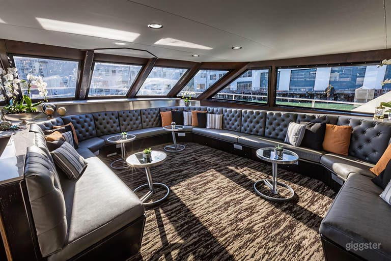  Yacht d'événement premium avec ponts en plein air 