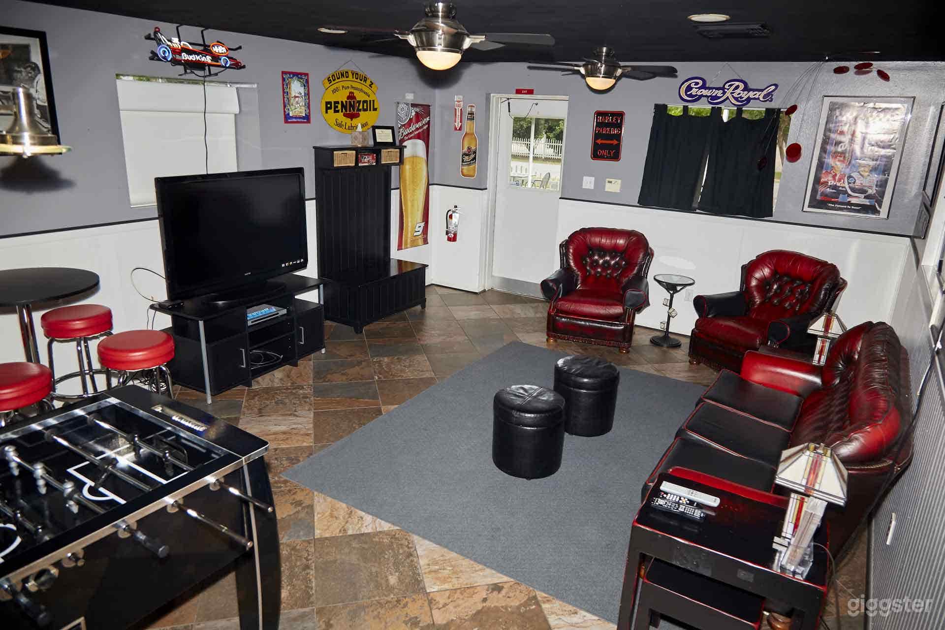 The Shop Sporty Bungalow Photo 2