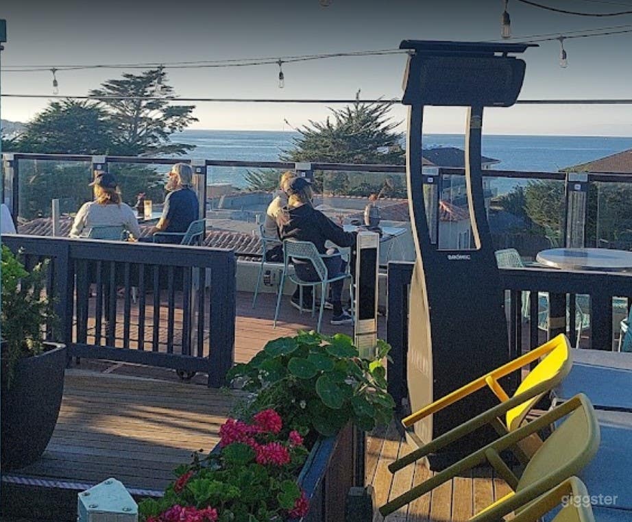 Hotel Dining Space and Rooftop in Monterey Photo 3