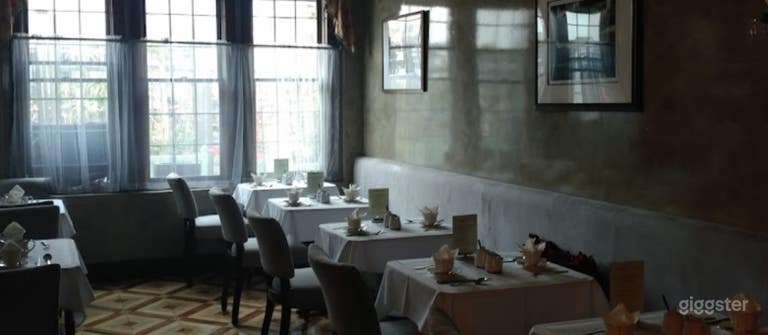  Hotel Dining Space and Rooftop in Monterey 