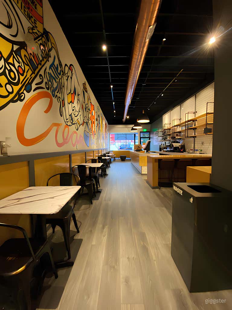  Colorful, Urban Feel Cafe in Detroit 