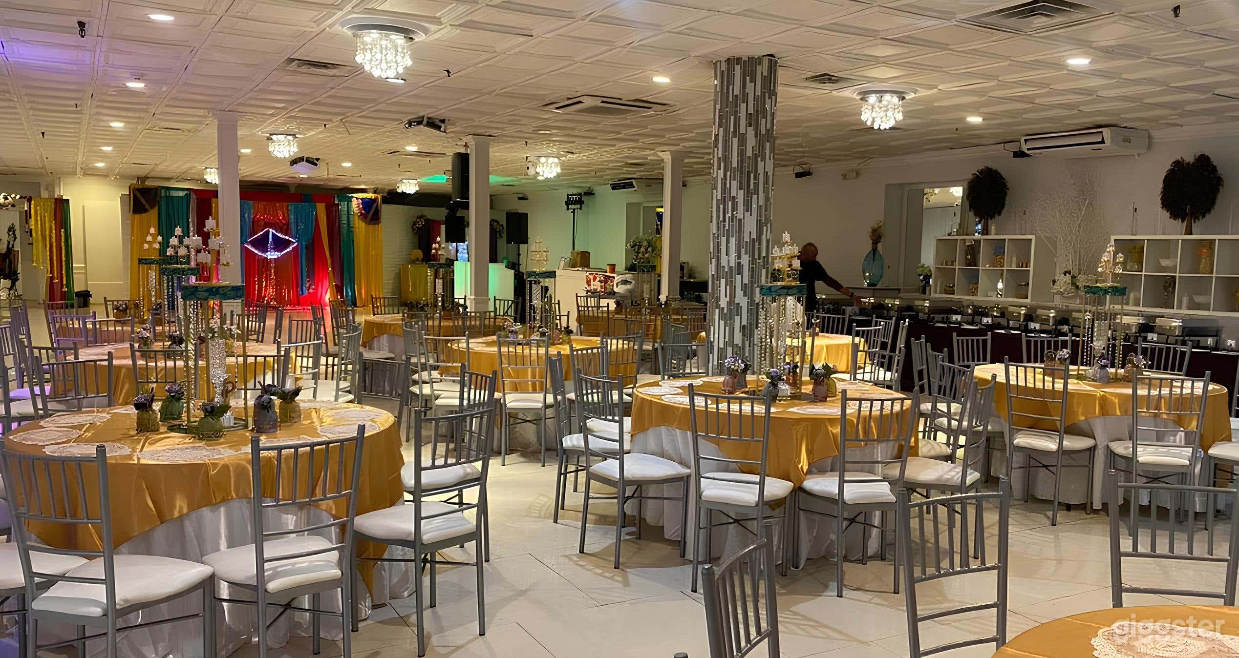 The Elegant Ballroom Photo 2