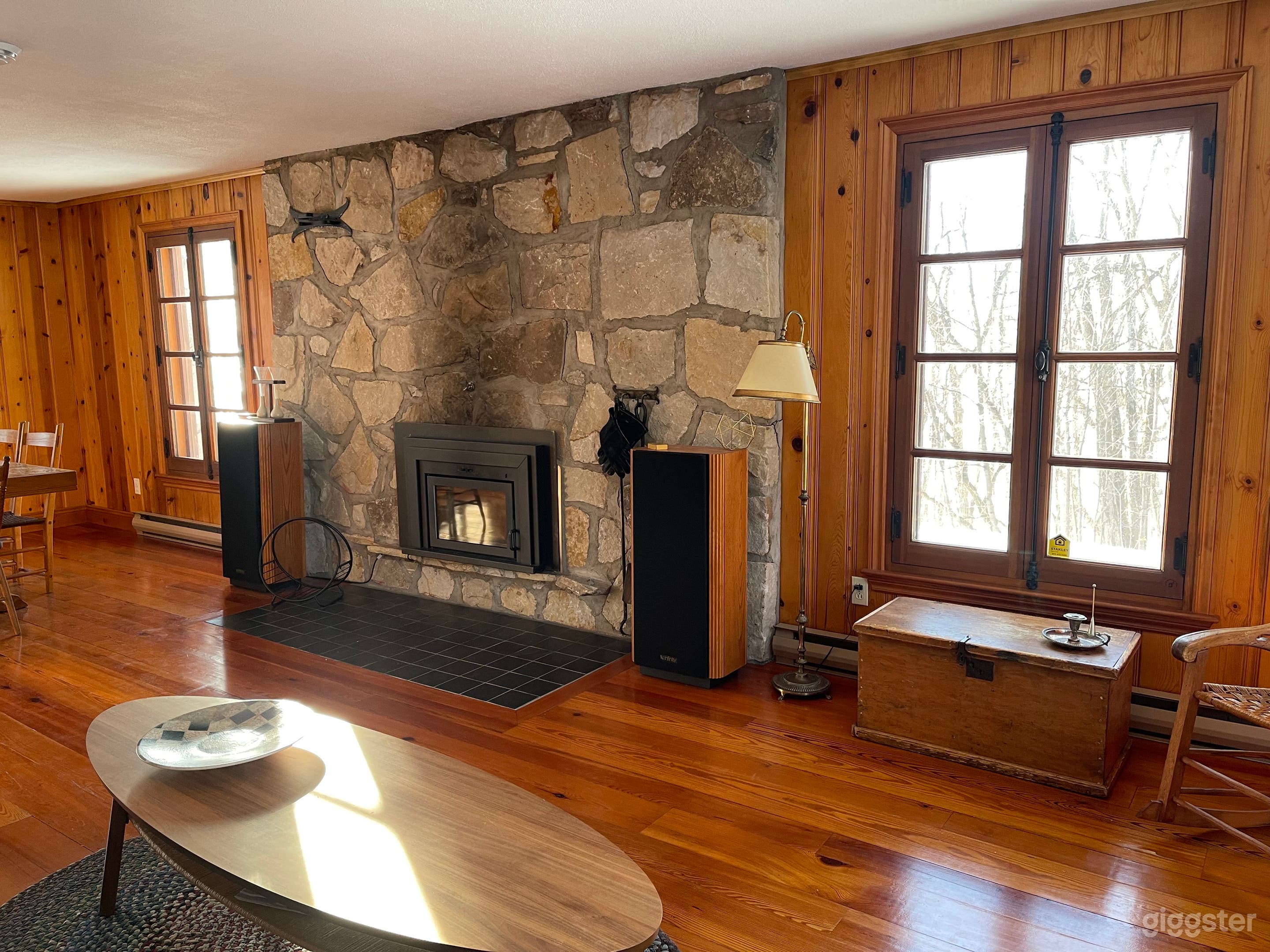 Charming stone country house on large private lot Photo 2